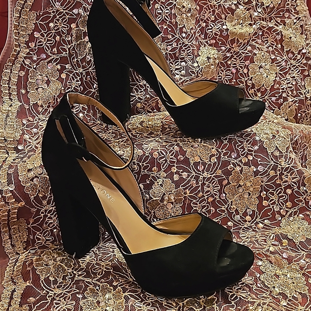 3/$20 SUN + SHORE HEELS